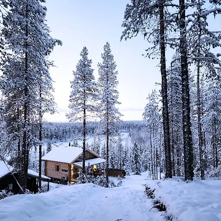 Chalet Lapland Riverside Cabin, Aekaesjoki Hideaway - Riverview, Traditional Sauna, Avanto, Wifi, Ski, Yllaes Akasjoensuu