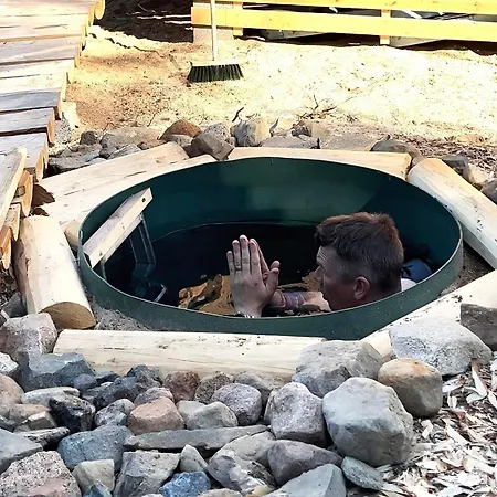 Lapland Riverside Cabin, Aekaesjoki Hideaway - Riverview, Traditional Sauna, Avanto, Wifi, Ski, Yllaes Akasjoensuu