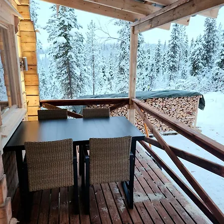 Lapland Riverside Cabin, Aekaesjoki Hideaway - Riverview, Traditional Sauna, Avanto, Wifi, Ski, Yllaes Chalet *