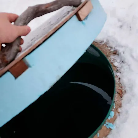 Lapland Riverside Cabin, Aekaesjoki Hideaway - Riverview, Traditional Sauna, Avanto, Wifi, Ski, Yllaes