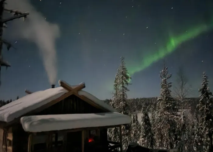 Lapland Riverside Cabin, Aekaesjoki Hideaway - Riverview, Traditional Sauna, Avanto, Wifi, Ski, Yllaes Chalet