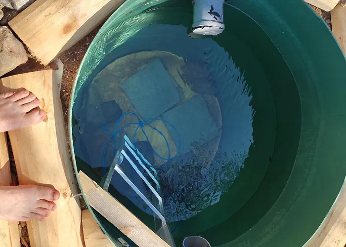 Lapland Riverside Cabin, Aekaesjoki Hideaway - Riverview, Traditional Sauna, Avanto, Wifi, Ski, Yllaes Chalet *