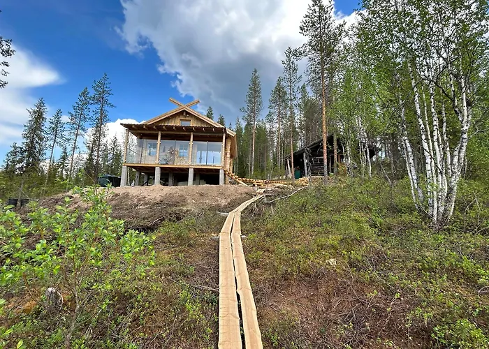 Chalet Lapland Riverside Cabin, Aekaesjoki Hideaway - Riverview, Traditional Sauna, Avanto, Wifi, Ski, Yllaes