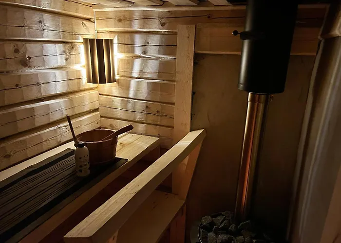 Lapland Riverside Cabin, Aekaesjoki Hideaway - Riverview, Traditional Sauna, Avanto, Wifi, Ski, Yllaes Akasjoensuu